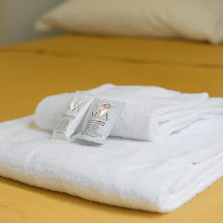 Modern Comfort In The Heart Of - Bemyhost Bologne