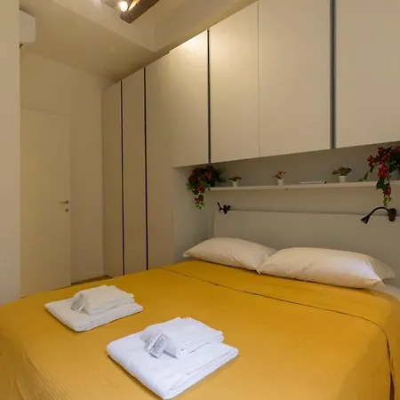 Modern Comfort In The Heart Of - Bemyhost Appartement