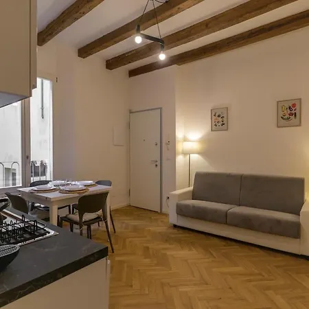 Modern Comfort In The Heart Of - Bemyhost Appartement *